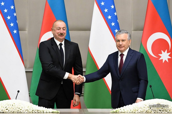 Ўзбекистон Президенти давлат ташрифи билан Озарбайжонда бўлади