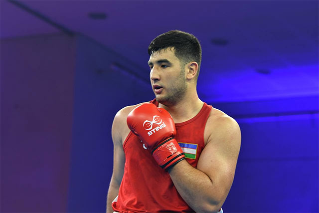 Джахонгир Зокиров завоевал серебро чемпионата мира по боксу в супертяжёлом весе