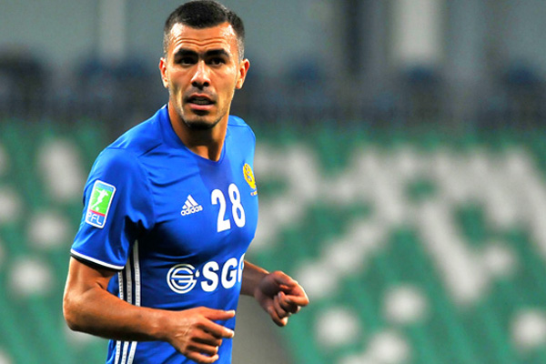 Fozil Musaev signs contract with Jubilo Iwata