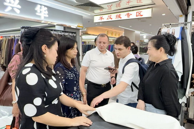 “O‘zcharmsanoat” va Guangzhou Footwear Association O‘zbekiston orqali investitsiya va eksport masalalarini muhokama qildi