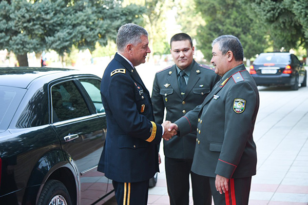 Uzbek Defense Minister meets with Adjutant General of Mississippi