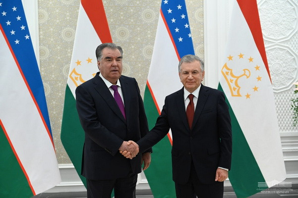 Shavkat Mirziyoyev and Emomali Rahmon hold negotiations in Samarkand