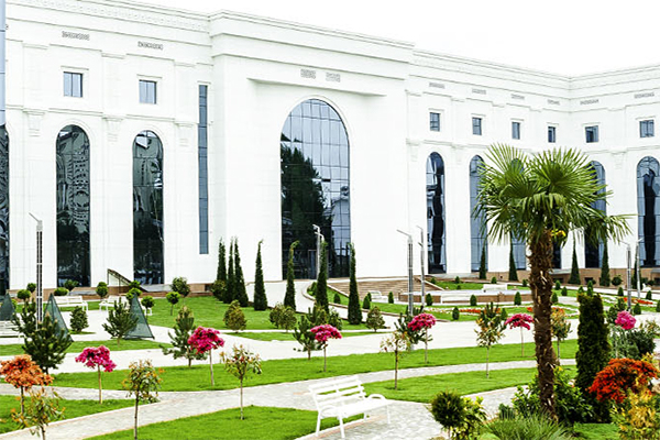 Uzbek leader reorganizes MFERIT to Ministry of Foreign Trade