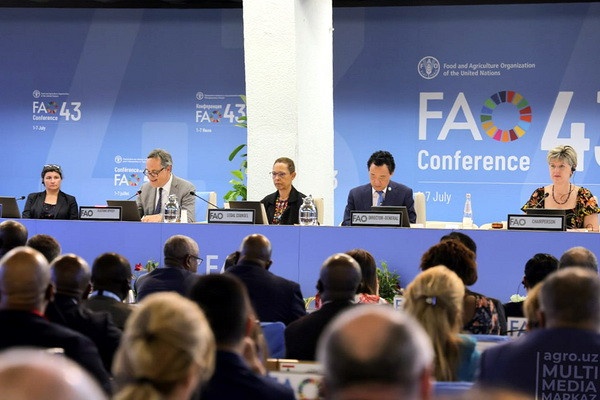QU Dongyu of China re-elected FAO Director-General