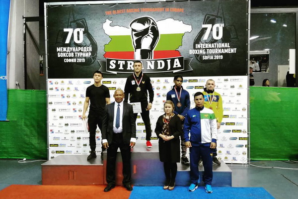 Uzbek boxers win five medals in Bulgaria