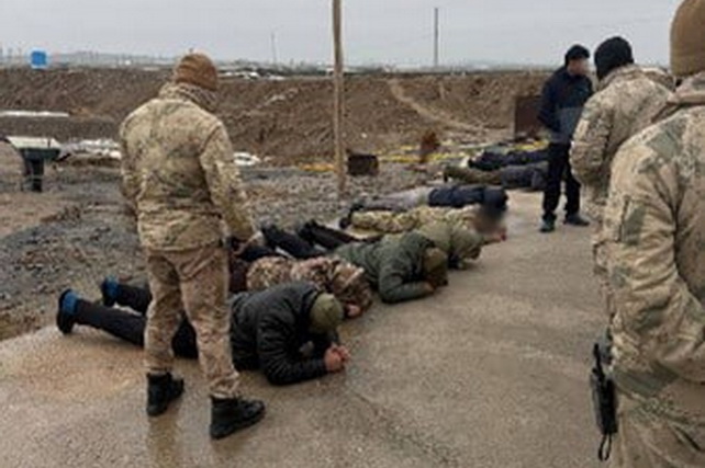 В Навоийской области пресечена деятельность преступной группы, незаконно добывавшей и перерабатывавшей золото