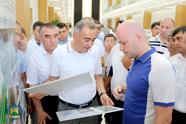 Press service of khokimiyat of Tashkent helps to solve problems of citizens