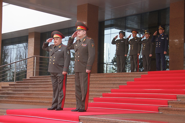 Ministers of Defense of Uzbekistan and Belarus discuss cooperation issues