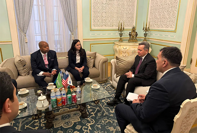 Uzbekistan Explores Space Collaboration with Axiom Space