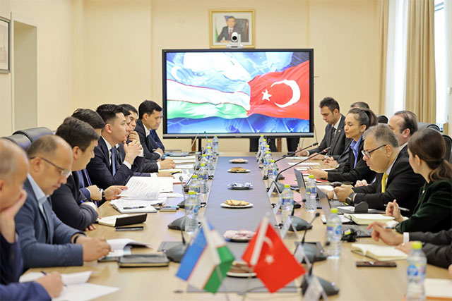 Uzbekistan and Türkiye discuss prospective directions for trade and economic cooperation