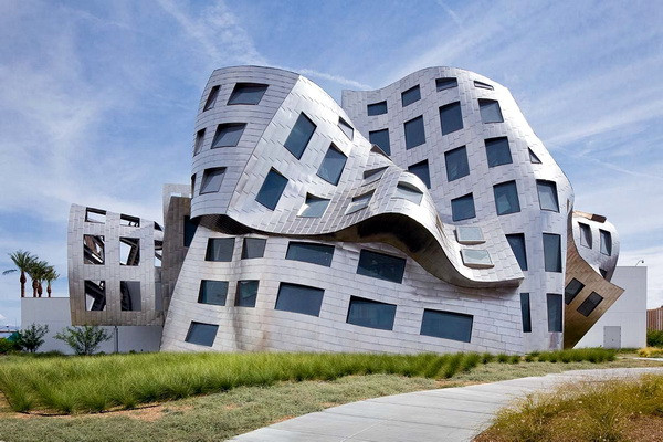 Me’mor // 2021: search for new and successful solutions in architecture