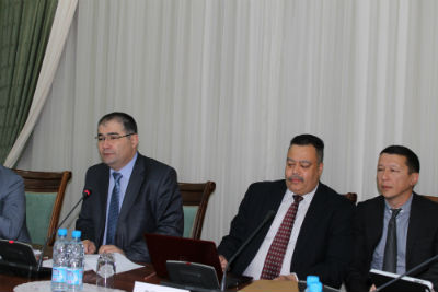 Tashkent hosts roundtable on development of e-government