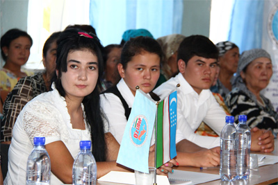 UzLiDeP holds roundtable “Country, where women esteemed and respected”