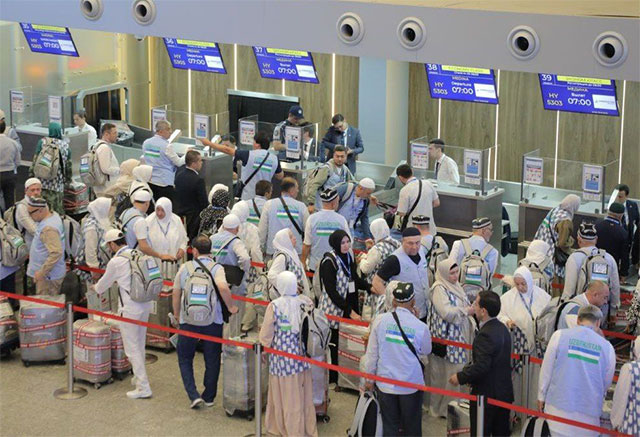O‘zbekistonlik ziyoratchilarning birinchi guruhi Saudiya Arabistoniga yo‘l oldi