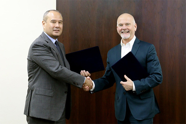 A memorandum of understanding was signed between the Ministry of Geology and CRIRSC