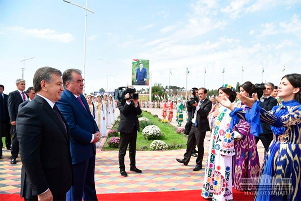 President of Uzbekistan pays visit to Tursunzade city