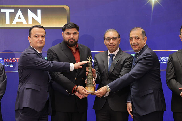 Тошкентда 36th RCCI International Achievement Awards мукофотлари топширилди