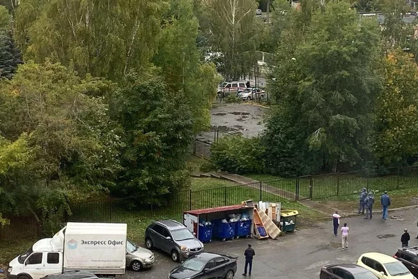 An unidentified person opened fire at a school and committed suicide in Izhevsk