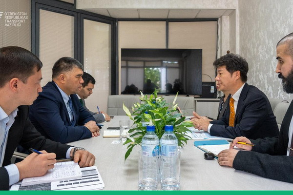 Uzbekistan and South Korea discuss the issue of purchasing Hyundai-Rotem high-speed trains