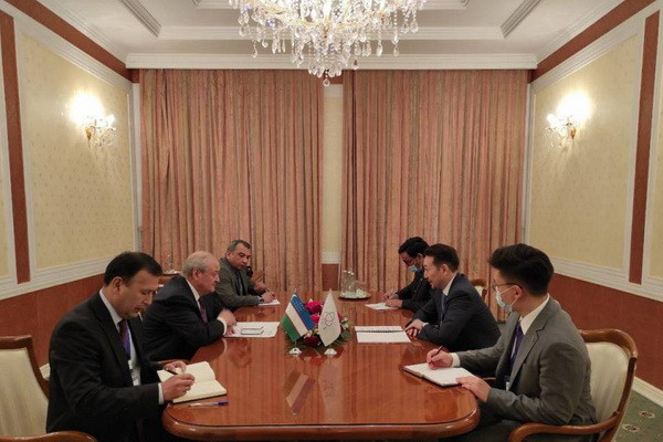 Uzbek Foreign Minister holds a meeting with the Executive Director of the Conference on Interaction and Confidence-Building Measures in Asia
