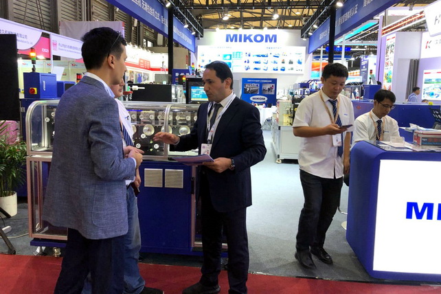 Uzeltekhsanoat and MIKOM Automatic Control Technology Discuss Prospects for Producing Ultra-Thin Cable and Wire Products
