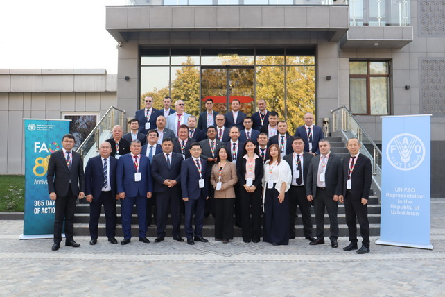 Uzbekistan Hosts Regional Seminar on Locust Control in the Caucasus and Central Asia
