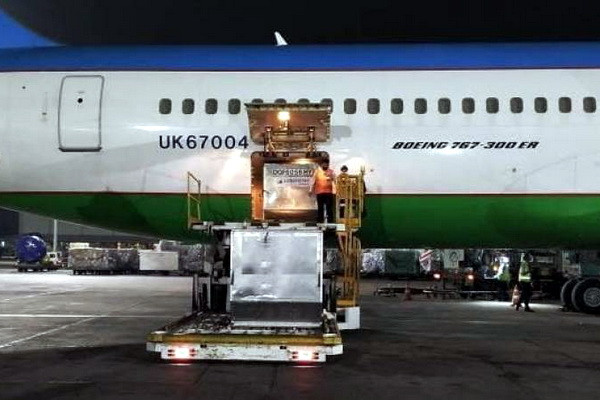 Uzbekistan sends humanitarian aid to Turkey