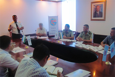 UzLiDeP holds meeting to discuss development of textile industry
