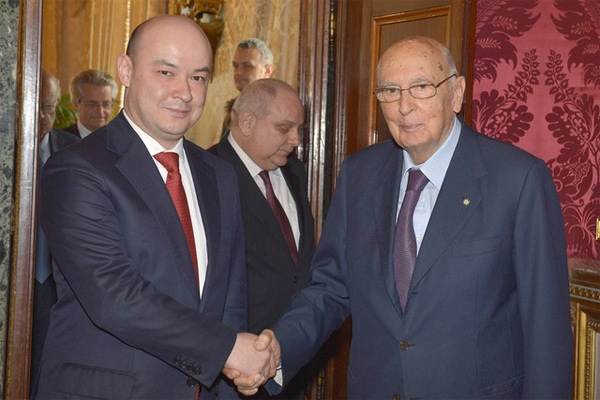 Uzbek Ambassador hands over credential to Italian President