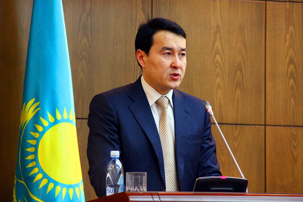 Tokayev appoints Alikhan Smailov as Prime Minister of Kazakhstan