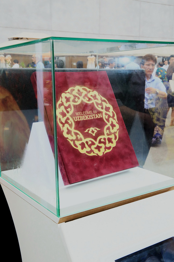 Book “365 days of Sun” presented in Tashkent